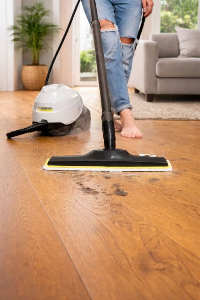 Kärcher SC3 EasyFix steam cleaner tested on tile and sealed hard floors