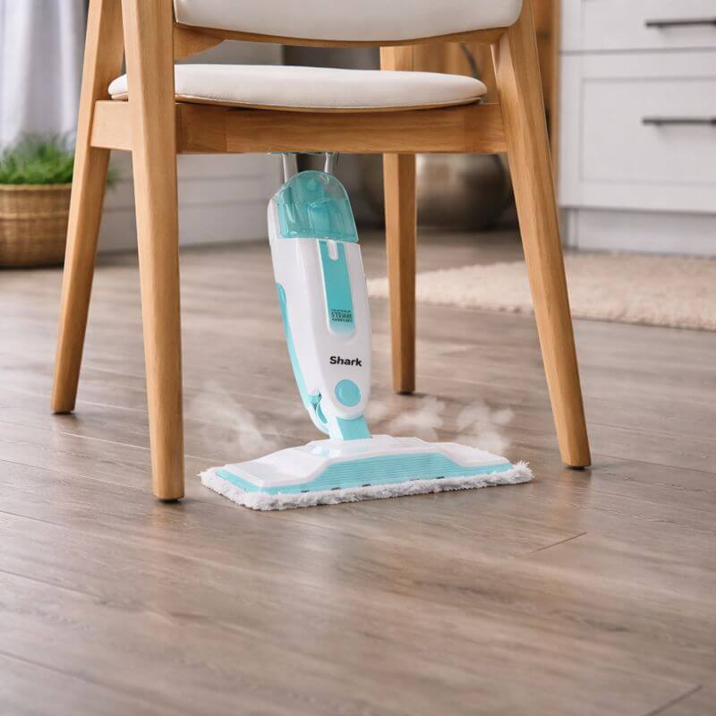 Shark S1000 steam mop swivel head for easy corner cleaning